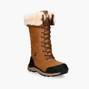 Uggs size 9.5 like new